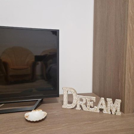 City Center Apartment Букурещ Екстериор снимка