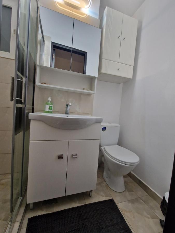 City Center Apartment Букурещ Екстериор снимка